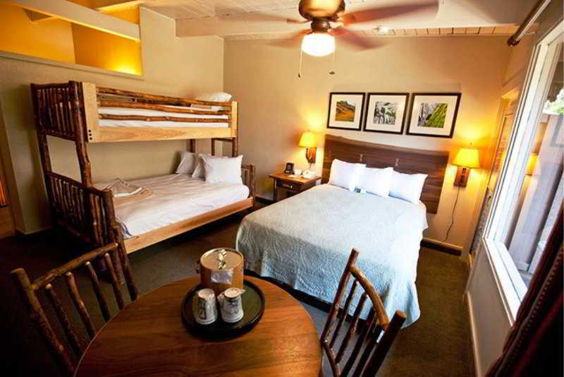 Hotel Yosemite Valley